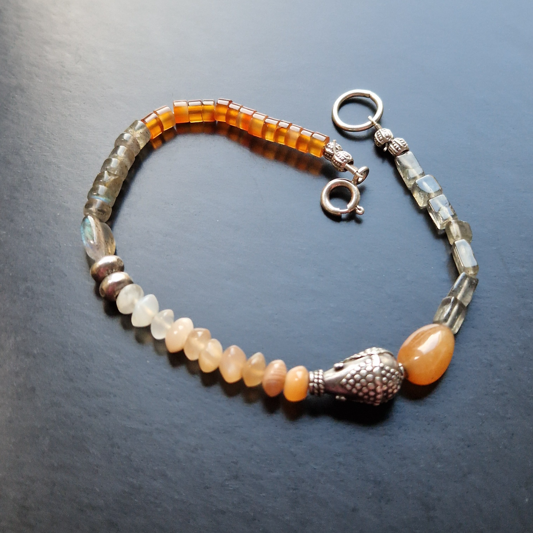 Carnelian, labradorite and moonstone bracelet with silver clasp
